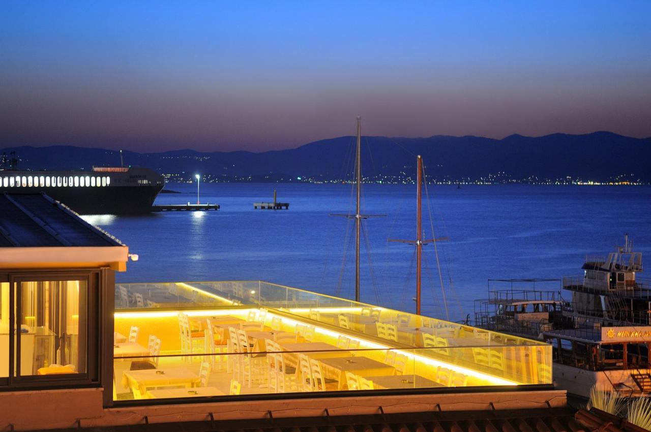Horasan Hotel Çeşme Esterno foto