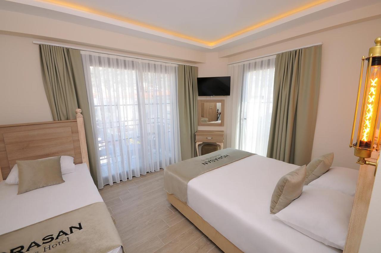 Horasan Hotel Çeşme Esterno foto