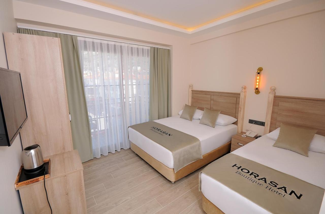 Horasan Hotel Çeşme Esterno foto