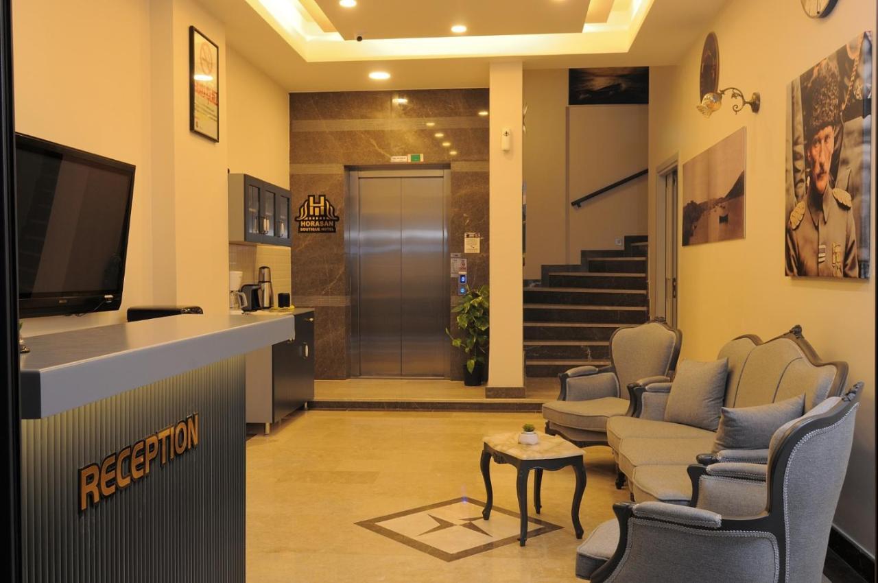 Horasan Hotel Çeşme Esterno foto